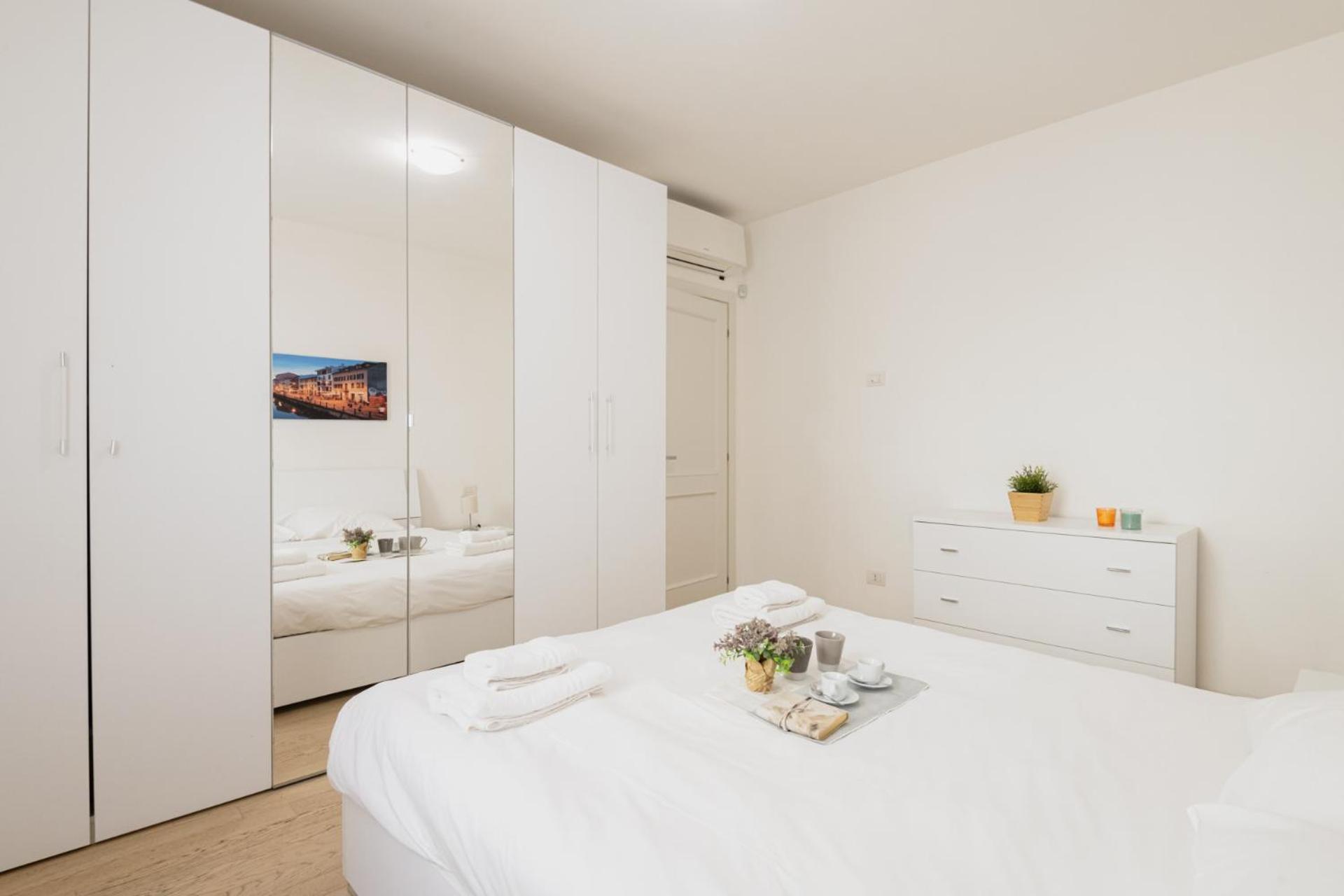 Апартаменты Easylife - Stile E Comfort Sui Navigli Милан Экстерьер фото